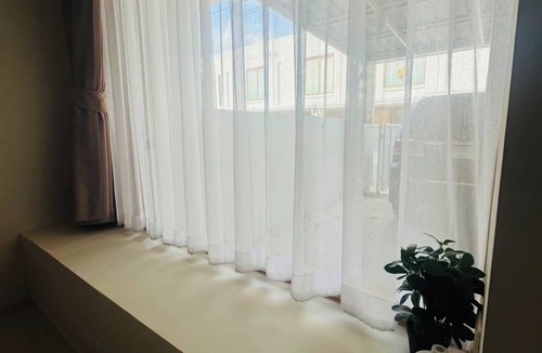 Bang Phli House | Spacious 3-Bedroom House with Shared Pool near Mega Bangna