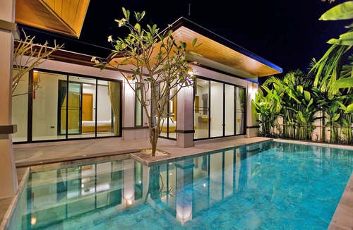 Chalong Villa | Stunning New Villa with 3 Bedrooms and Pool!