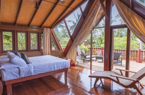 Bang Po Villa | Stylish Thai Style Villa