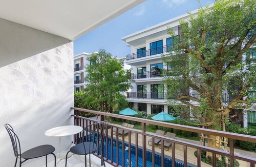 Si Sunthon Apartment | Suite Potosi 1BR by TropicLook