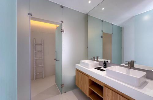 Si Sunthon Villa | Sumptuous Duplex Pool Villa 3BR in Newly Built LuxPride 4 L12 Residence