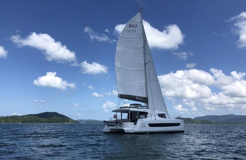 Ban Na Faek Boat Rental | Sun-Kissed Sailing Adventure in Phuket
