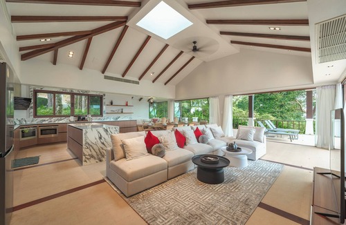 Pa Klok Villa | Sunrise 7BR Luxe Villa Sea View V151