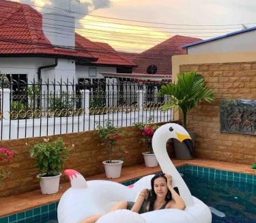 Na Chom Thian House | Sunset Pool Villa