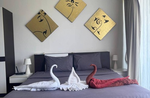 Karon Condo | Sunset Sea-View Studio, Karon Beach 800 m, Pool, Fibre Wi-Fi