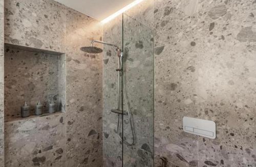 Si Sunthon Apartment | Sunshine Beach Residence Resort