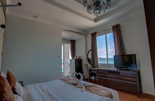 Koh Lan Hotel | Suntosa Resort