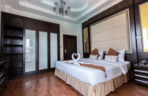 Koh Lan Hotel | Suntosa Resort
