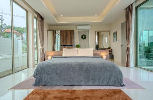 Hua Hin Villa | Supreme Private Villa with 4 Bedrooms and Nice Pool