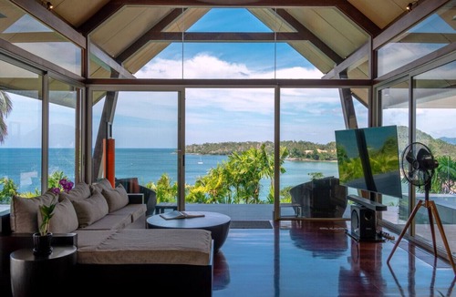 Cherngtalay House | Surin Beach 4BR Luxury Oceanfront