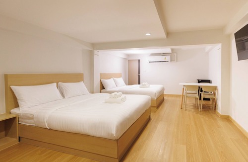 Bang Na Hotel | Takka Hotel - Bearing