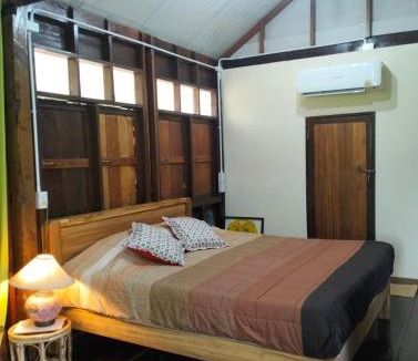 Sai Yok House | Tamarind nest