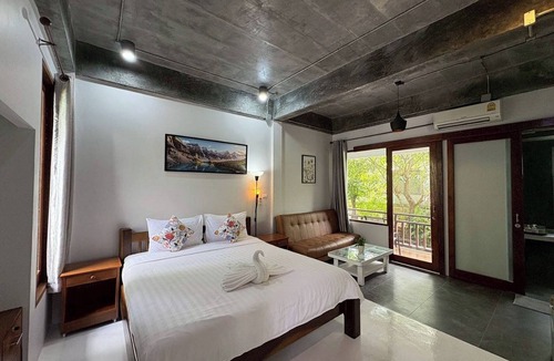 Bang Tao House | Tann Anda Resort