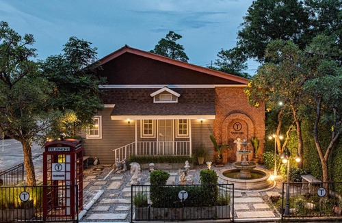 Pak Phraek Hotel | Tarnsiri Boutique Resort