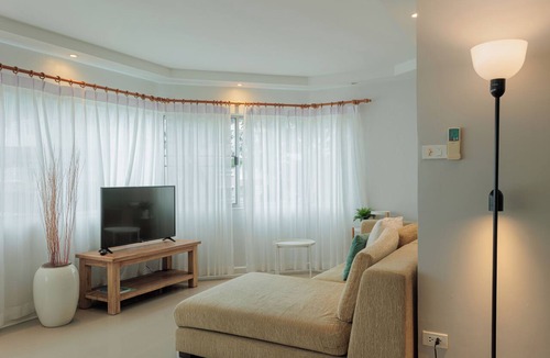 Nimman Condo | Terrific 1-bedroom condo with AC in charming Chiang Mai