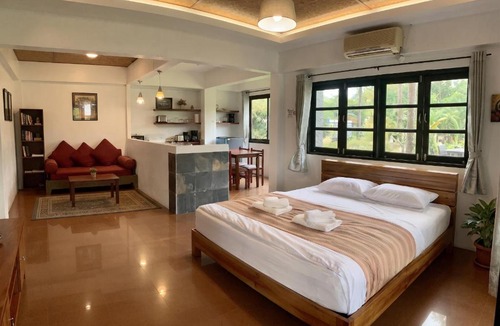 Thung Wa Hotel | The Chevalley Beach Resort