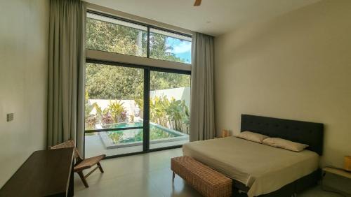 Maret Villa | The Forest