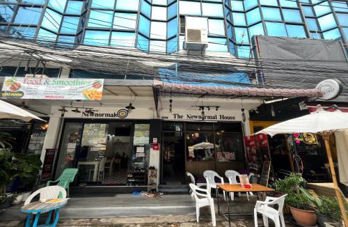 Sri Phum Hostel | The New Normal House
