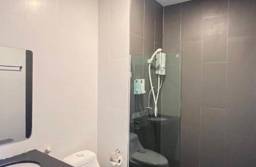 Si Racha Hotel | The one residence