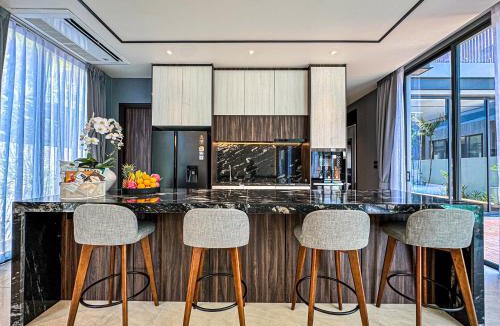 Laguna House | The Ozone Luxury Villas Phuket