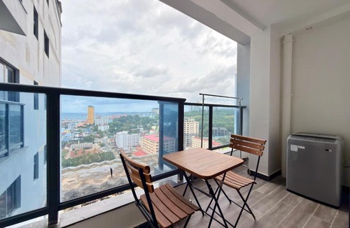 Sihanoukville City Centre Apartment | The SeaGate Suite