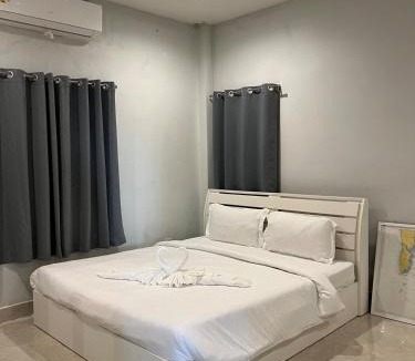 Sikao Villa | The Sunny Hill House