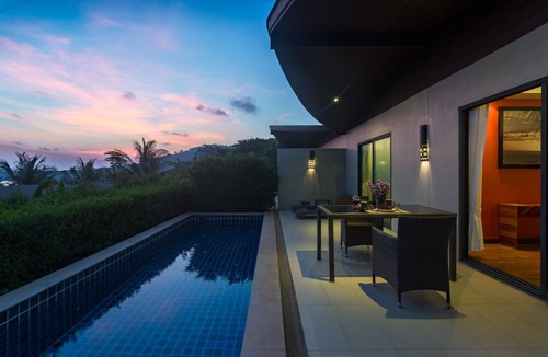 Maprao Island Resort | The Village Coconut Island