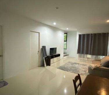 Talat Yai House | Town House
