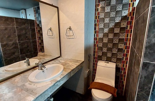 Sri Phum Hotel | Traveller Inn Hotel