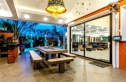 South Pattaya Villa | TUCHELAND Luxury Pool Villa Pattaya Walking Street