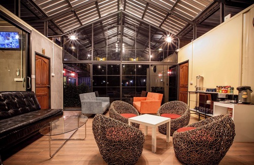 Don Muang Hotel | Tuscany Land Resort Donmuang