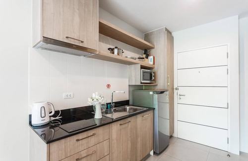 Patong Apartment | U208 - Patong Studio with kitchen, pool & patio