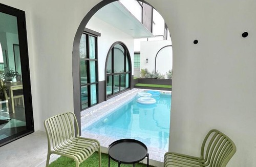 Pak Chong Villa | V Villa Khaoyai