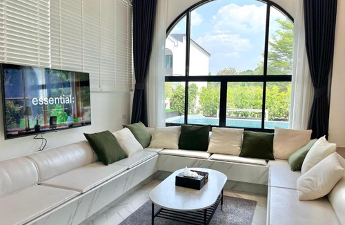 Pak Chong Villa | V Villa Khaoyai