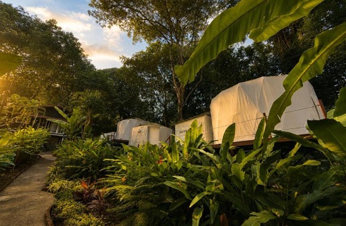 Bai Lan Resort | Vanara Resort
