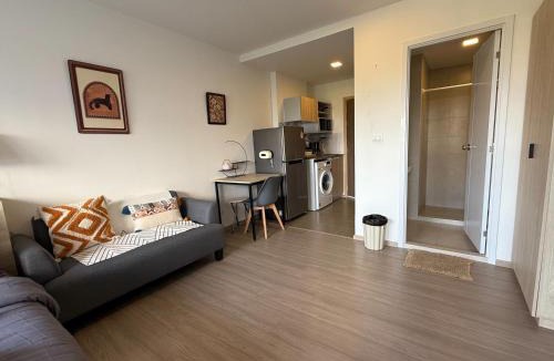 North Pattaya Apartment | Vay Pothisan