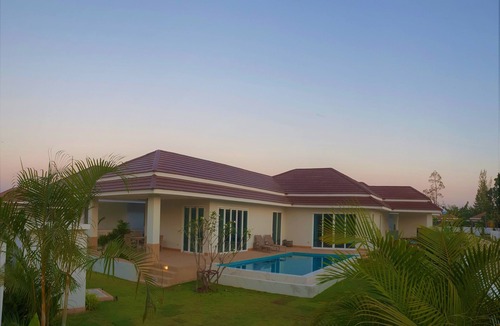Hua Hin Villa | Villa de Veluwe at Hua Hin