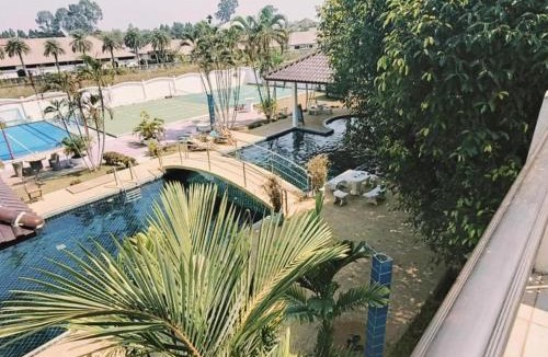 Chakphong Villa | VILLA in CET Resort Padelcenter with pool padel tennis