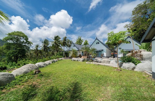 Karon Villa | Villa Olympus 4 bedrooms Sea view Kata beach with pool and tropical garden