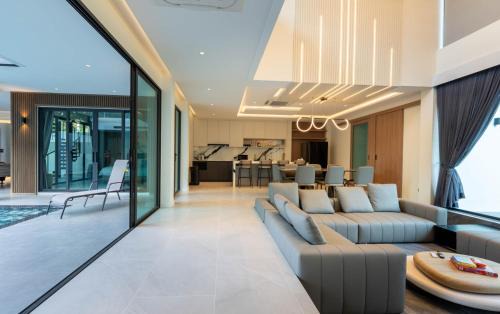 Na Chom Thian Villa | Villa Siri Jomtien Luxury Pool Villa