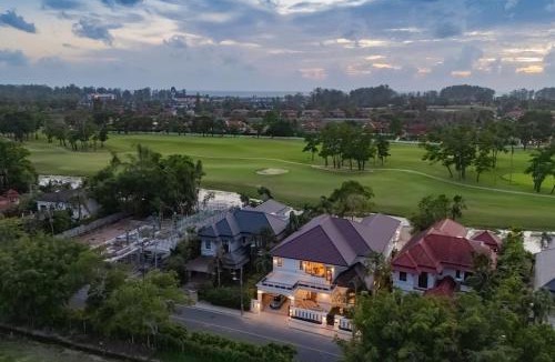 Laguna Villa | Villa Viola 7 Bedroom, Fully Staffed, on the Golf Course