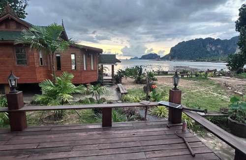 Sai Thai Villa | Villas in Ao Nam Mao, Thailand