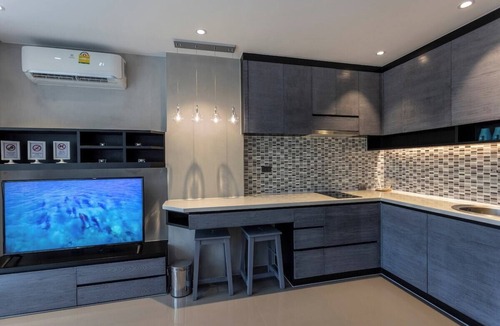 Kamala Apartment | Walk To Beach Spa, Dining & Gym – P209 C33