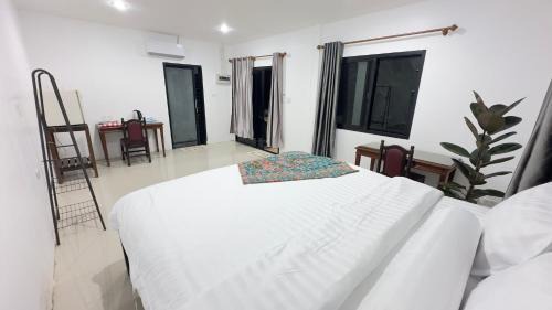 Nong Thale Apartment | Watermelon House at Nong Thale Garden & Kitchen