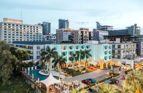 Pattaya Bay Hotel | Wave Hotel Pattaya