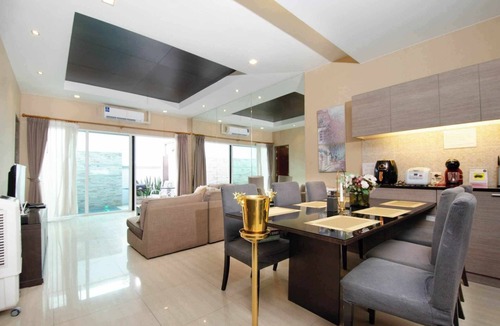 Na Kluea Villa | welcome to pattaya beautiful villa 3 bedrooms