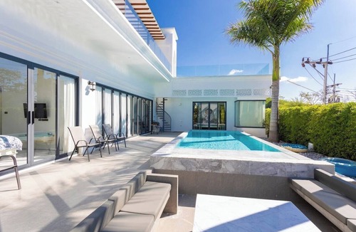 Thep Kasattri Villa | Welcome To The Newly Built "Menara" Villa Bang Tao