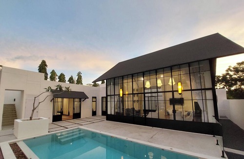 Wichit Villa | Wild seaview pool 2bedroom villa 118