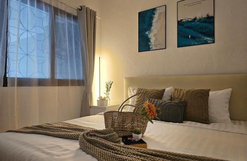 Thep Kasattri House | Yachting House Thalang Phuket,Near the beach and airport