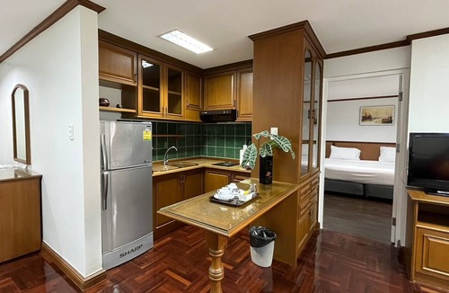 Thung Maha Mek Hotel | Yellow Ribbon Hills, Boutique Suites